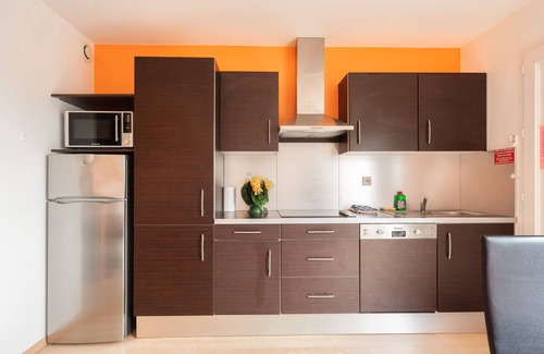 Saint-Simon-de-Bordes Apartment | Apartment 'Le Clos Du Champ De L'Amour - Saintes' with Private Pool and Air Conditioning