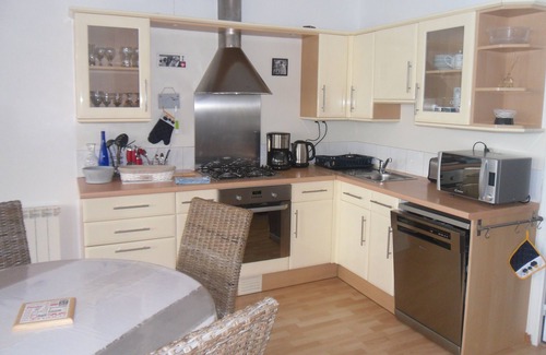 Saint-Vaast-la-Hougue Cottage | apartment on the port of st vaast with terrace sea view classified 3 stars