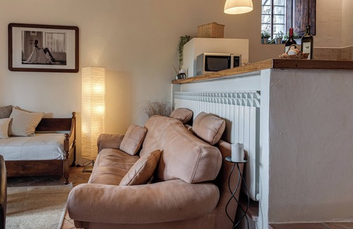 Pelago Apartment | Apartment 'Frantoio' with Private Terrace, Private Garden and Wi-Fi