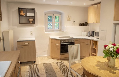 Hottingen Apartment | Apartment - "Göppelhaus" - near Brombachsee, Altmühltal Nature Park