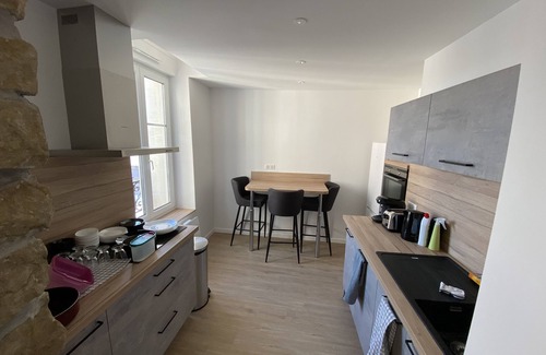 Contrexeville Apartment | Apartment-Gaby-City-Ensuite with Shower-City view
