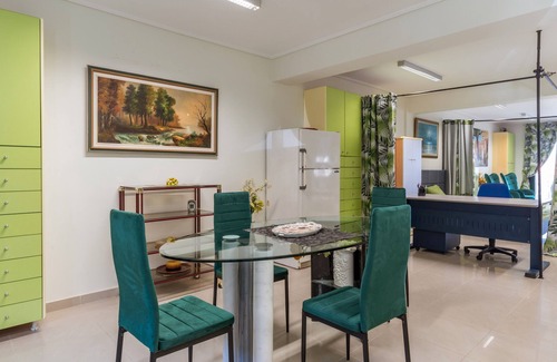 Galatsi Apartment | Apartment 'Galatsi Panorama 1' with Mountain View, Wi-Fi and Air Conditioning
