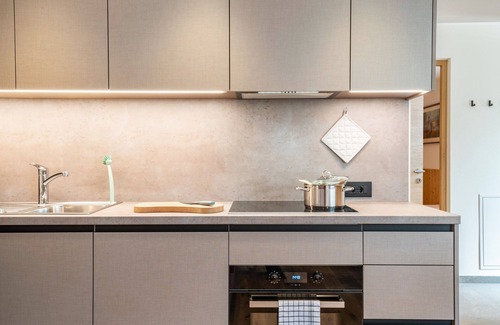 San Pietro Apartment | Apartment 'Geisler' with Mountain View, Private Terrace and Wi-Fi