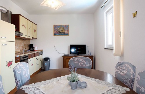 Cesarica Apartment | Apartment Golic by Interhome