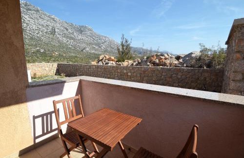 Cesarica Apartment | Apartment Golub-2 by Interhome
