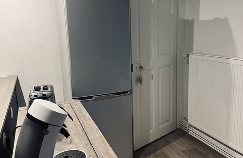Celles-sur-Plaine Apartment | Apartment 'Grand Appartement La Campagne' with Private Garden and Wi-Fi