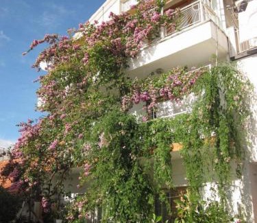 Gradac Apartment | Apartment Graciela