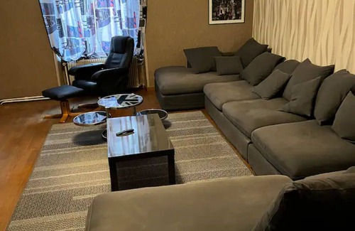 Commercy Apartment | Apartment 'Grand Appartement Plein Centre' with Private Terrace, Wi-Fi and Air Conditioning