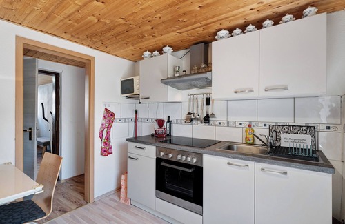 Pfalzgrafenweiler Apartment | Apartment 'Hagen' with Wi-Fi
