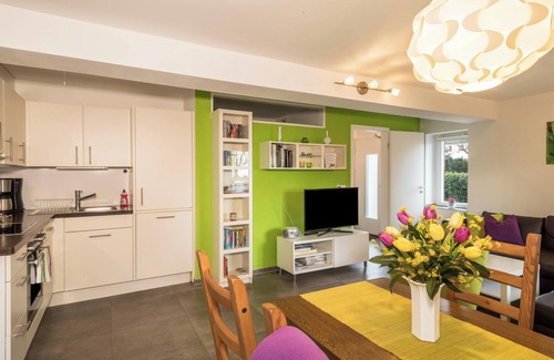 Kressbronn Apartment | Apartment "Haus Gigglberger" with Lake With Mountain And Lake View, Terrace