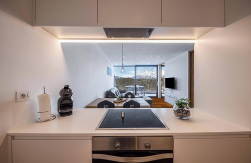 Avelengo Apartment | Apartment 'Hirzer Residenze Moritz' Close to Merano with Mountain View & Garden