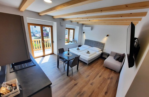 Kobarid Apartment | Apartment Hlapi (3) with private SPA