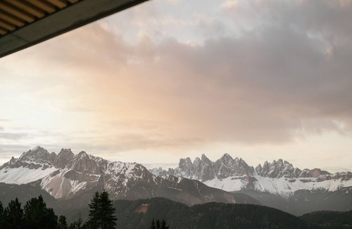 Bressanone Apartment | Apartment Hotel "Anders Mountain Suites 7" with Private Sauna, Slope Access & Wi-Fi