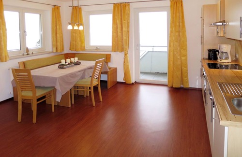 Hainzenberg Apartment | Apartment Huber by Interhome