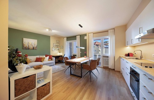 Gries - Quirein Apartment | Apartment Huita with Balcony and Wi-Fi