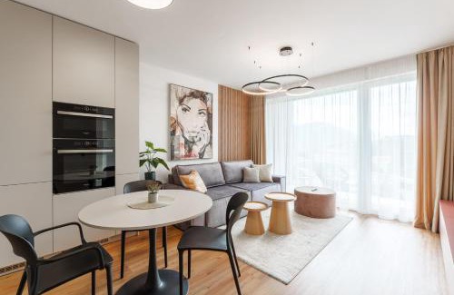 Banska Bystrica Apartment | Apartment Hurbanova, 24h self check-in, private parking, AC, next to City Park, 10 mins to City Square