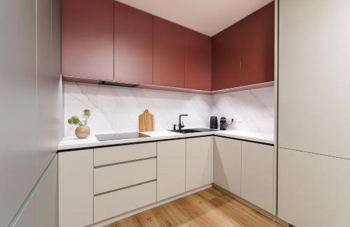 Banska Bystrica Apartment | Apartment Hurbanova, 24h self check-in, private parking, AC, next to City Park, 10 mins to City Square