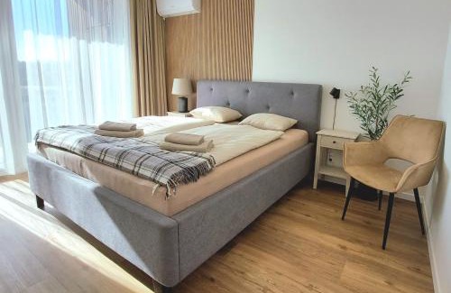 Banska Bystrica Apartment | Apartment Hurbanova, 24h self check-in, private parking, AC, next to City Park, 10 mins to City Square