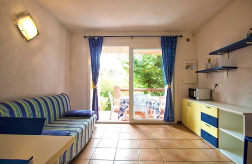 Pinarellu Apartment | Apartment in Pinarellu near famous beach