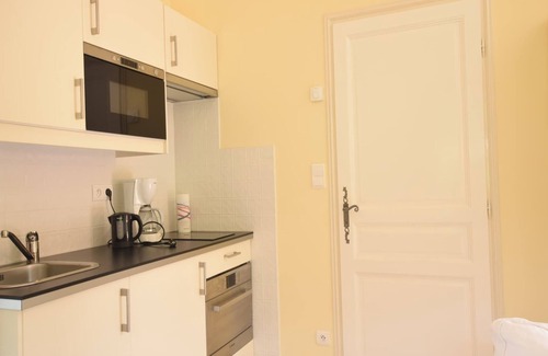 Montbrun-les-Bains Apartment | Apartment in Montbrun near Mont Ventoux