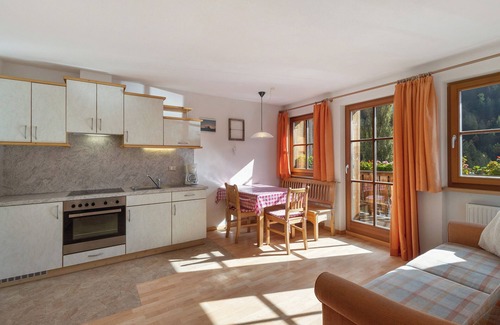 Anterselva Apartment | Apartment 'Inneroswalderhof 2' with Mountain View, Shared Garden and Wi-Fi