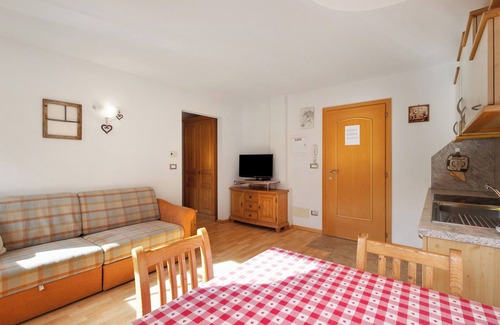 Anterselva Apartment | Apartment 'Inneroswalderhof 2' with Mountain View, Shared Garden and Wi-Fi