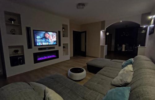 Osijek Apartment | Apartment I&M - self check in - free parking -