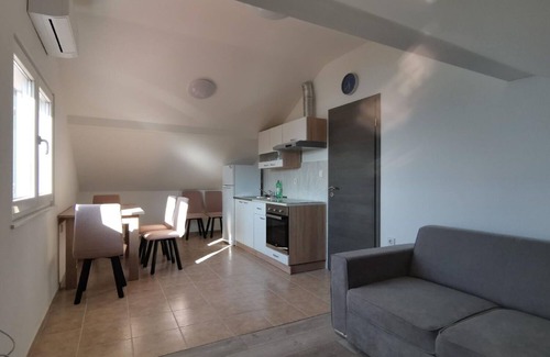 Susica Apartment | Apartment Igi (104161-A2) - Ugljan