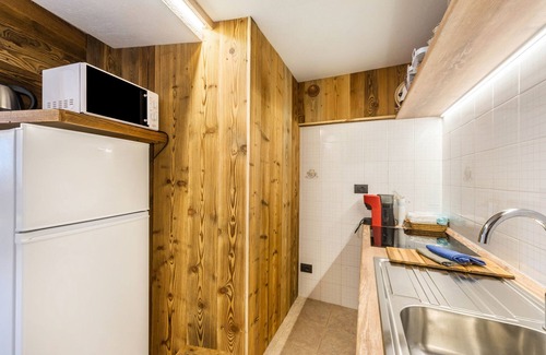 Chatillon Apartment | Apartment 'Il Nido Di Letizia' with Mountain View, Private Garden and Balcony