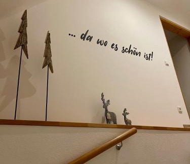 Heles Apartment | Apartment im Wald - mit Schwimmbad!