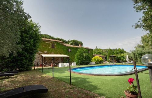 Castiglione del Lago Apartment | Apartment immersed in the silence of Umbria