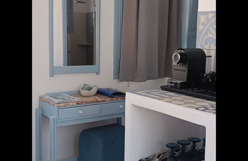 Grikos House | Apartment In A Hotel "Pico Bello Patmos 30" with Sea View, Private Terrace & Wi-Fi