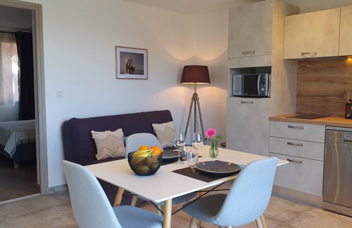 Galeria Apartment | Apartment in a quiet neighbourhood with view of the sea and mountain