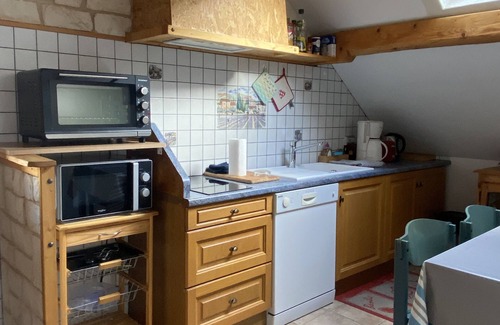 Saint-Martin-de-Queyrieres Apartment | Apartment in a quiet village