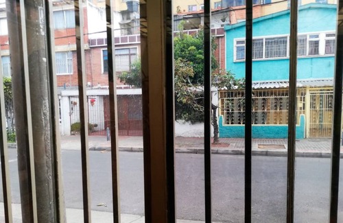 Calle 26 Apartment | Apartment in a strategic location close to the Simon Bolivar Park and Botanical Garden