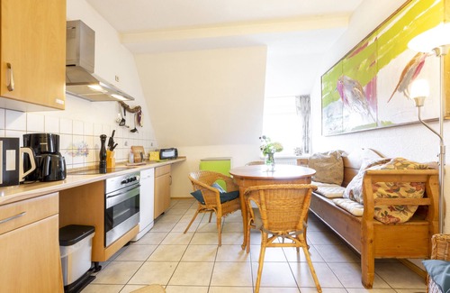 Marienberg Apartment | Apartment in a stylishly renovated Art Nouveau villa