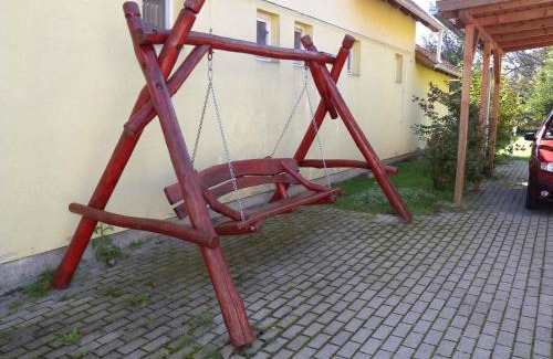 Balatonkeresztur Apartment | Apartment in Balatonmariafürdo 19297