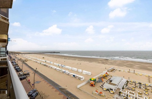 Blankenberge Apartment | Apartment in Blankenberge by the Marina