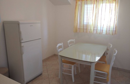 Bol Apartment | Apartment in Bol with Seaview, Balcony, Air condition, WIFI (3835-2)
