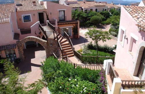 Capo Ferro Apartment | Apartment in Cala del Faro - Porto Cervo 90 sq m with 2 large terrraze facing the sea