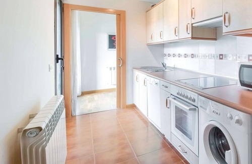 Ciruena Apartment | Apartment in Cirueña by Rioja Alta Golf