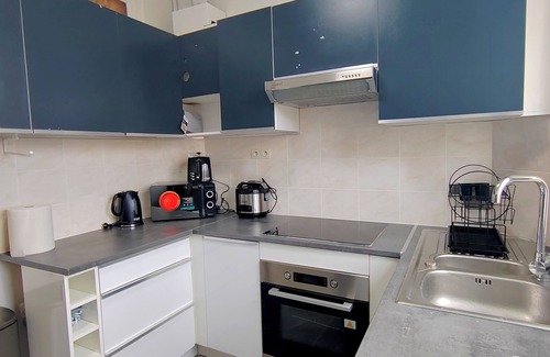 Creil Apartment | Apartment in city center - 5 min from train station