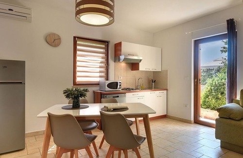 Vinkuran Apartment | Apartment in Croatia near the Coast