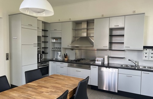 Bad Wilhelmshoehe Apartment | Apartment in dream location at Bergpark Wilhelmshöhe for 3 persons