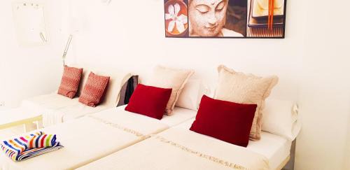 El Madronal Apartment | Apartment in El Dorado complex