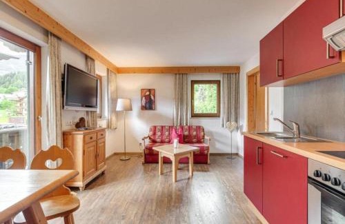 Fuegen Apartment | Apartment in Fügen near Spieljochbahn