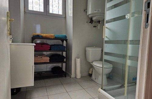 Salignac-Eyvignes Apartment | Apartment in the heart of the village of Salignac