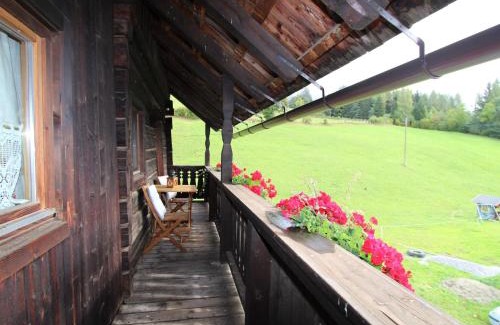Fresach House | Apartment in Fresach near Ski Slopes