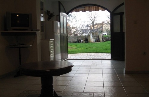 Funtana Apartment | Apartment in Funtana with Air condition, WIFI, Washing machine (4990-1)