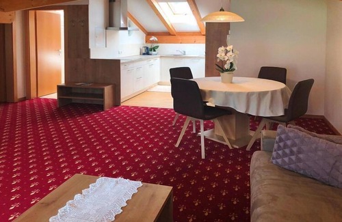 Coldrano Apartment | Apartment in Goldrain with Pool & Mountain Views